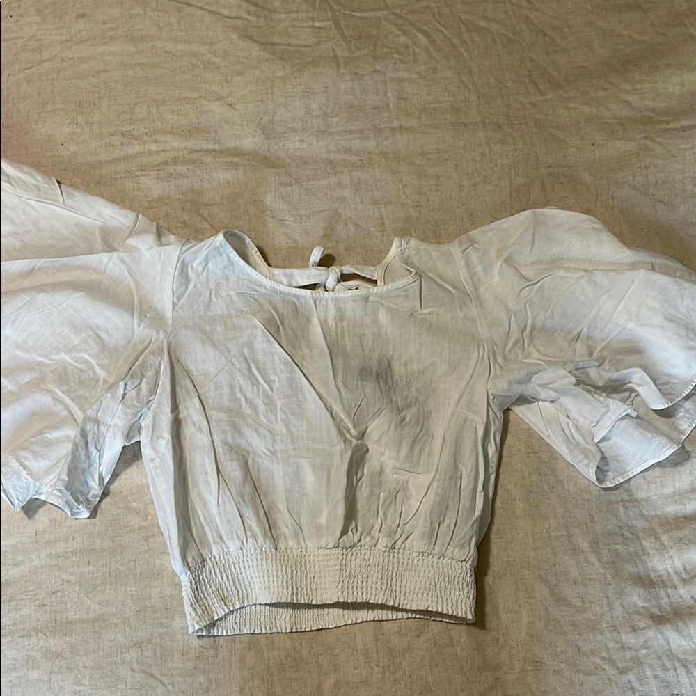 Forever 21 White Cotton Crop Blouse with Puff Sleeves